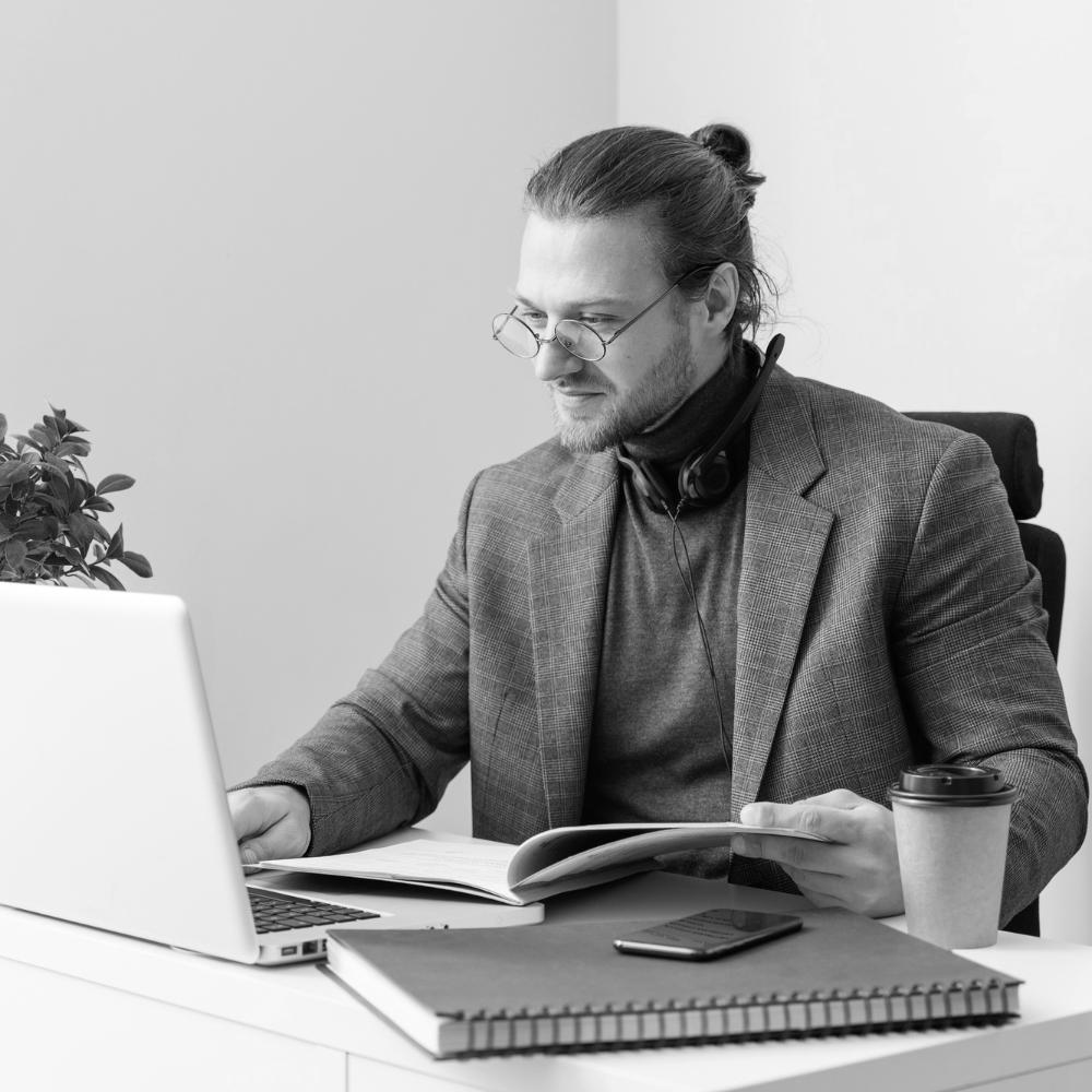 Специалист в сфере государственных и муниципальных закупок  (44-ФЗ)